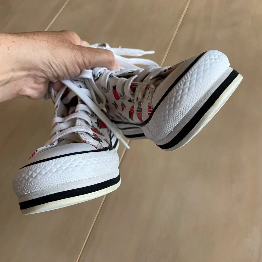 Converse Chuck Taylor All Star Lift Hi Sneakers, White & Red Strawberry - Sz 13